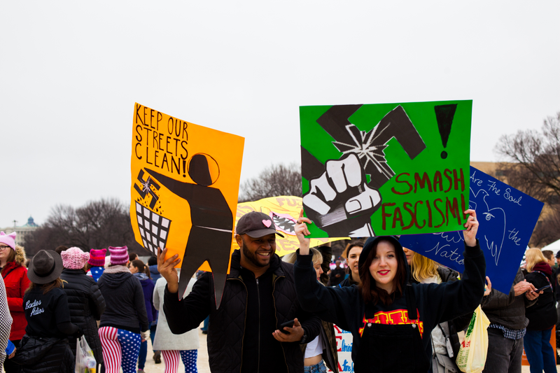 Illustration for article titled WOMEN'S MARCH ON WASHINGTON : THE SIGNS